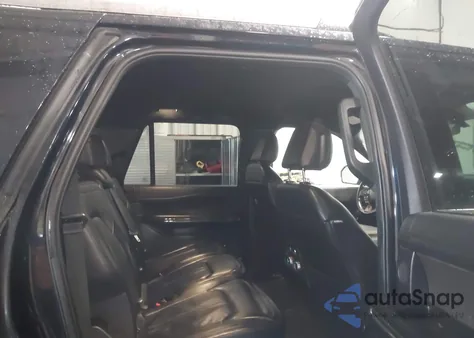 2021 Ford Expedition Limited Max z USA, uszkodzony, nr VIN 1FMJK2AT2MEA26591